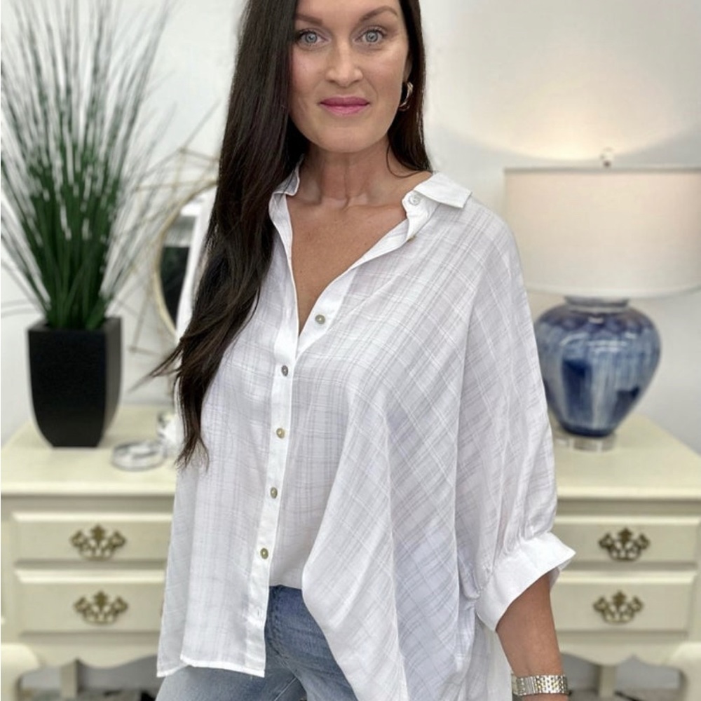 NWT - Entro White Woven Top - size S/M - boutique top